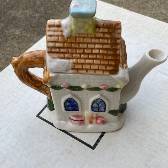 LITTLE HOUSE Vintage TeaFor1 TEAPOT - Picture 5 of 5
